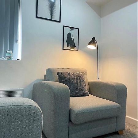 2 Bed Apartment In Bham City Centre W Parking Birmingham Bagian luar foto